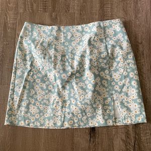 Floral Daisy Skirt
